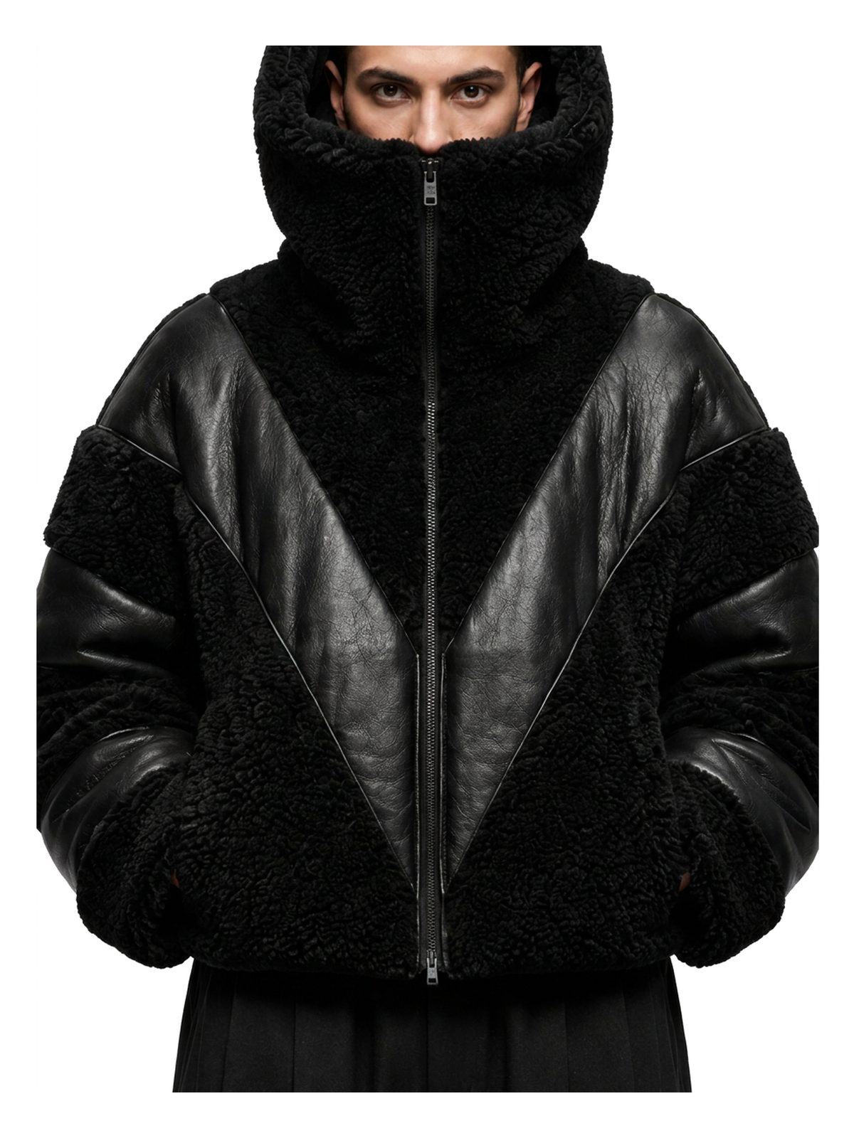 Blouson ANTONIN homme, plan serré sur la capuche et le chevron de cuir
